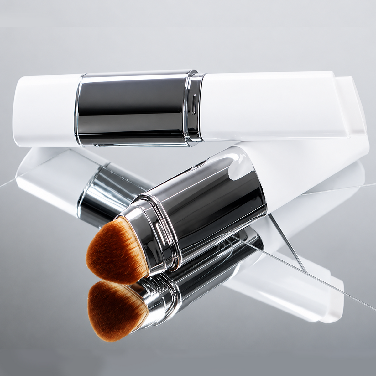 LOVILDS Dual-Ended Color-Adapt Foundation Stick